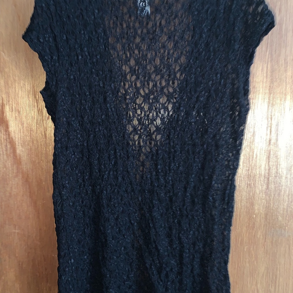 Lace top - Picture 2 of 3